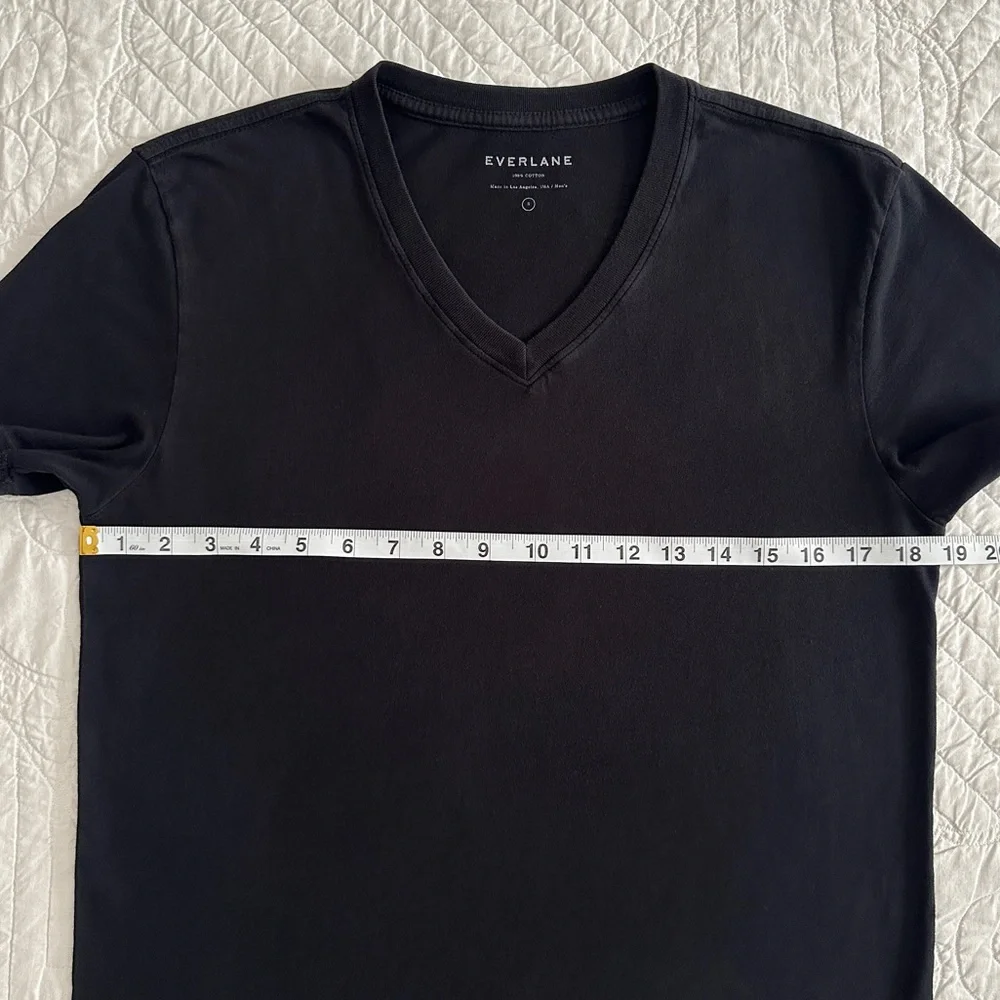Everlane Men's Classic Black V-Neck Tee T-Shirt 100% Cotton Size Small - Picture 4 of 7